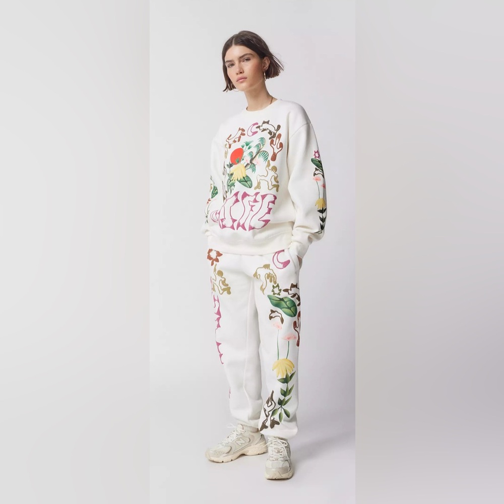 NWOT Urban Outfitters White Floral Track Pants - Picture 2 of 11